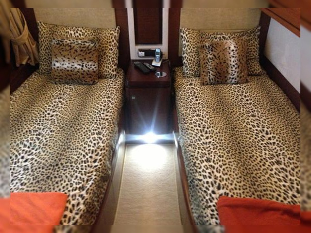 2008 Azimut 105 for sale