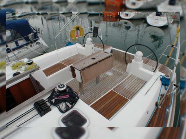 2011 Dufour 375 for sale