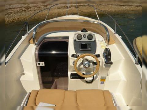 2011 Karnic 2052 for sale