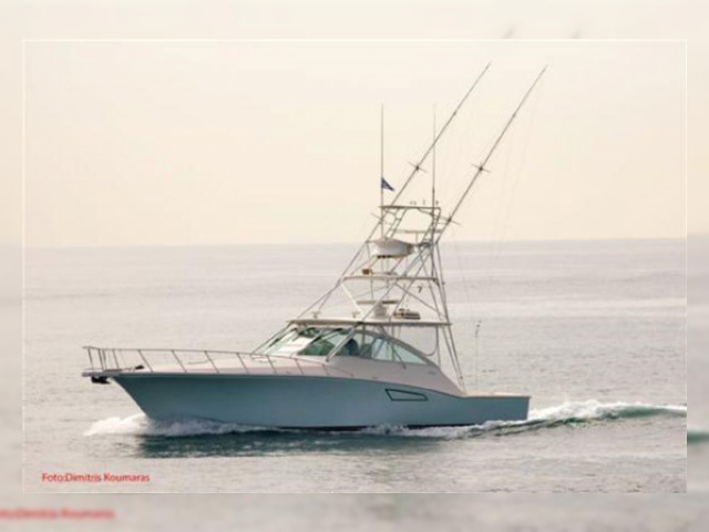 2005 Cabo 45 Express