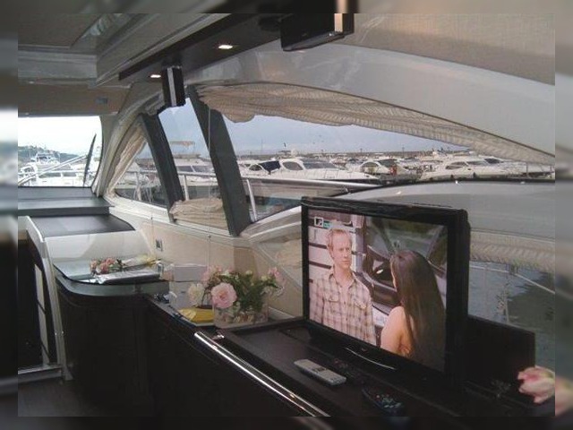 2009 Azimut 62S
