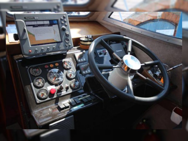 2006 Interceptor 37