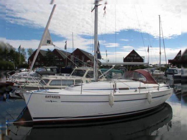 2005 Bavaria 32