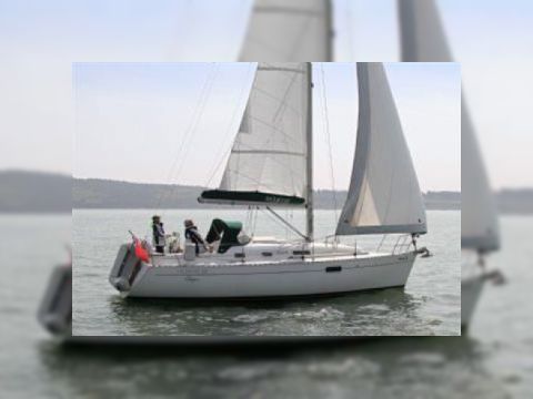 Beneteau Oceanis 321