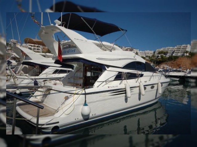 2007 Fairline Phantom 40