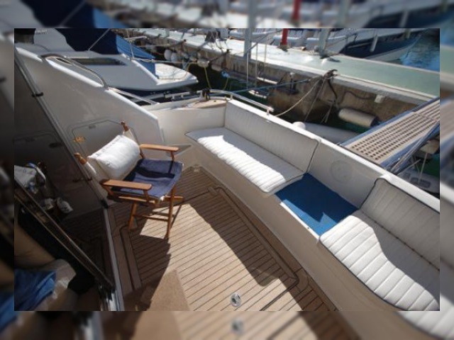 2007 Fairline Phantom 40 for sale