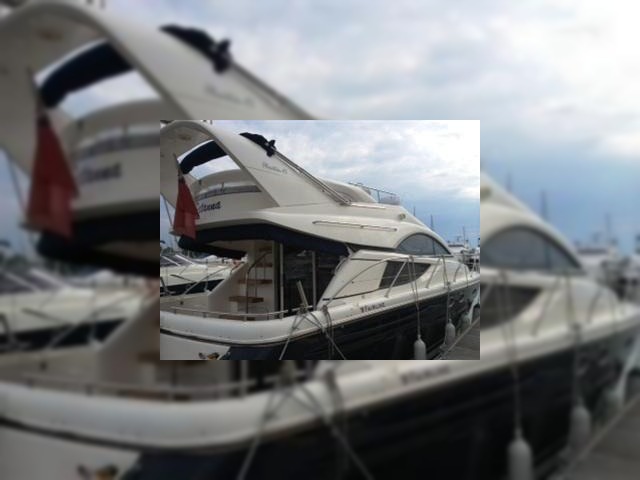 2001 Fairline Phantom 43