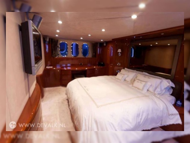 2005 Princess 75 for sale