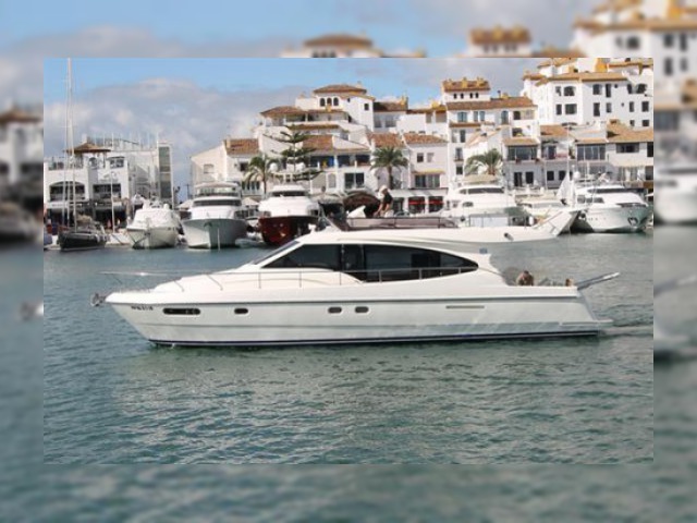 Buy 2009 Ferretti 470