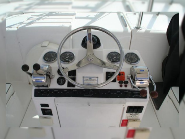 Buy 2003 Luhrs 32 Open