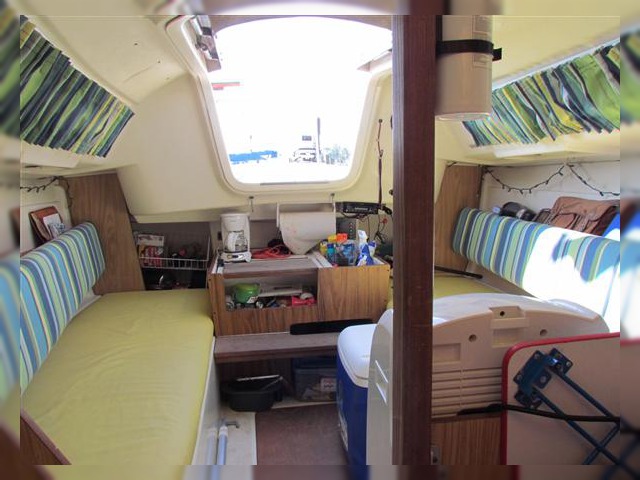 1978 Pearson 323 for sale