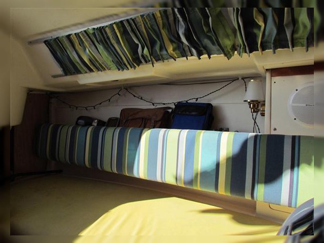 Buy 1978 Pearson 323