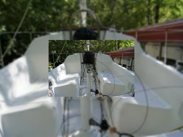 1993 Hunter 27