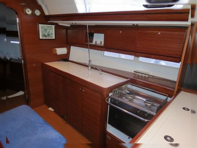 Buy 2010 Dufour 405