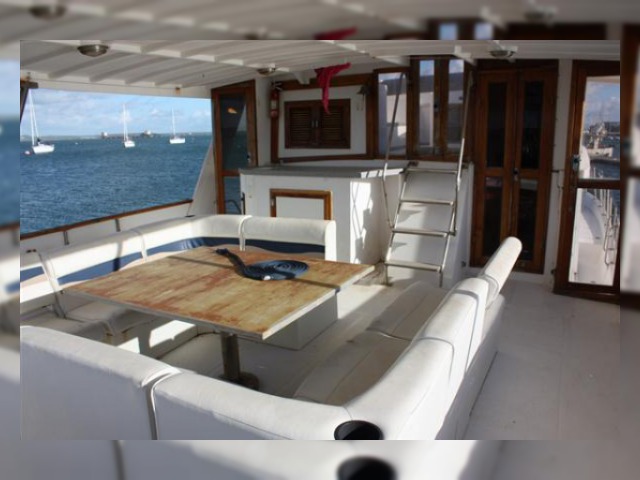 1989 Jefferson 52 for sale