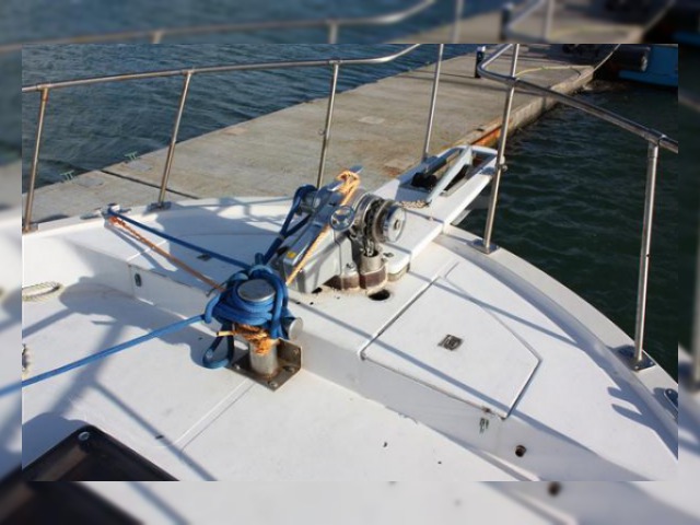 1989 Jefferson 52