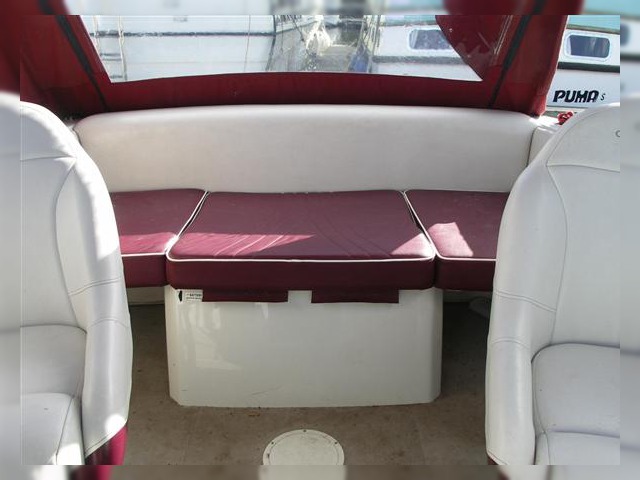 2000 Crownline 210