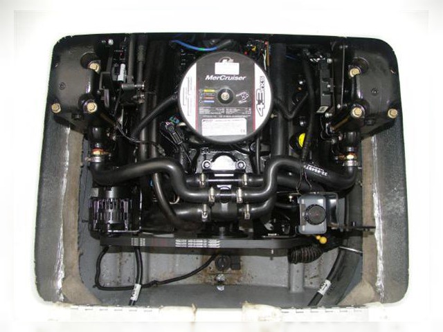 2000 Crownline 210 προς πώληση