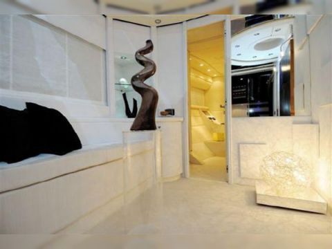 2000 Pershing Express for sale