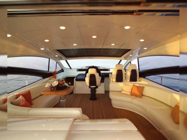 Satılık 2005 Pershing 62