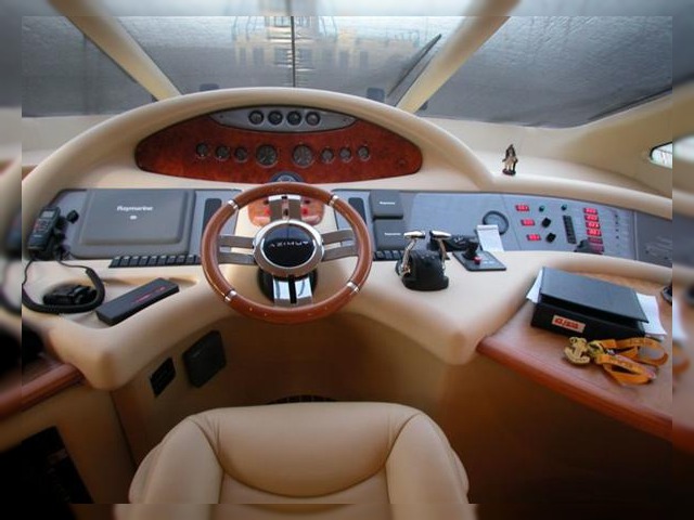 2009 Azimut 62 à vendre