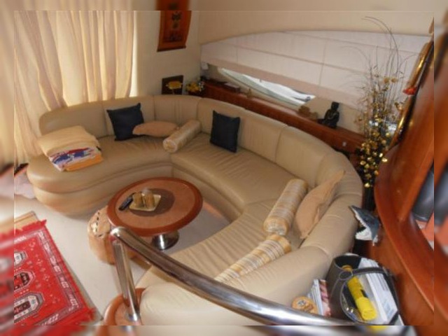 Azimut 62 in vendita