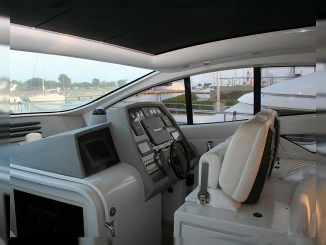 Pershing 56 satın almak