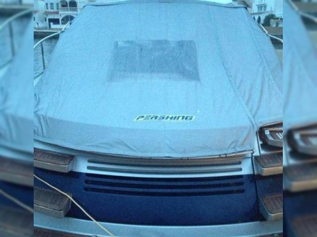 Pershing 52
