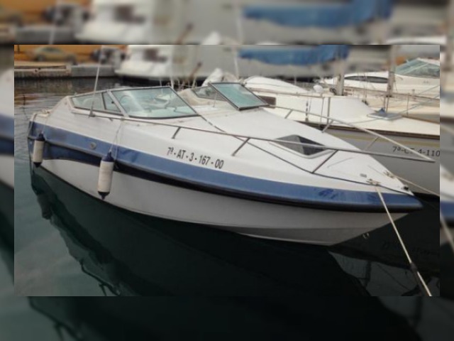 Crownline 210 zu verkaufen