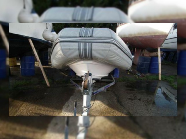 2008 Dragonfly 18