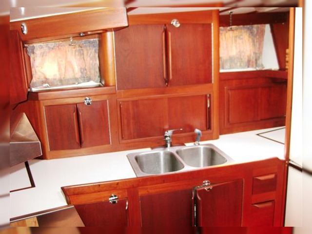 2007 Outerlimits 46 for sale