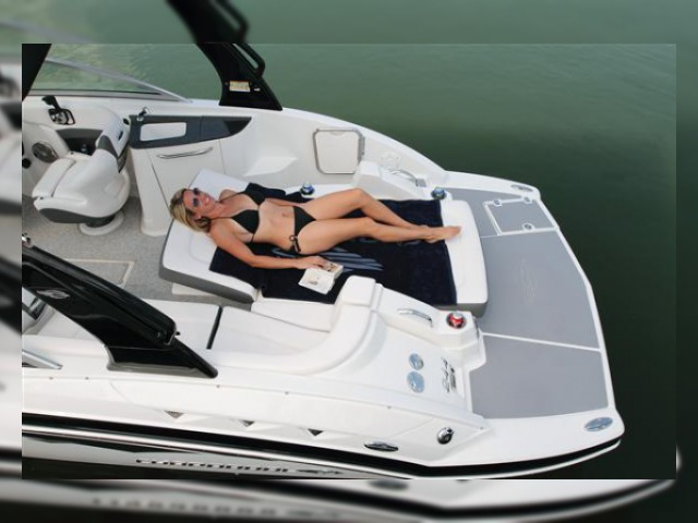 2014 Chaparral 244