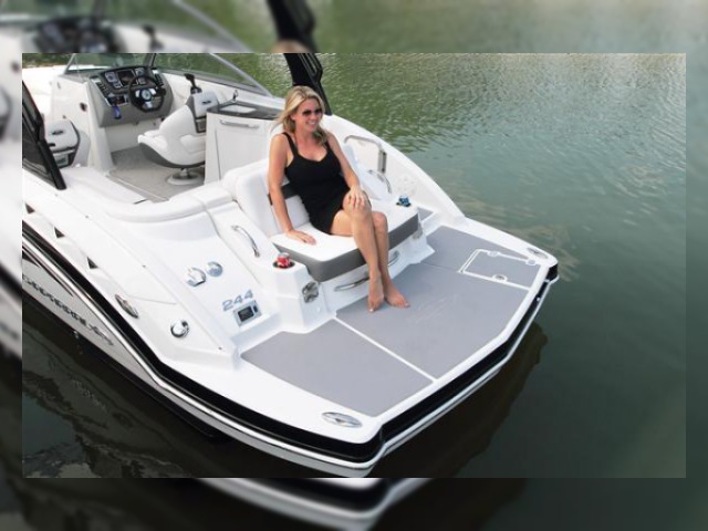 2014 Chaparral 244 for sale