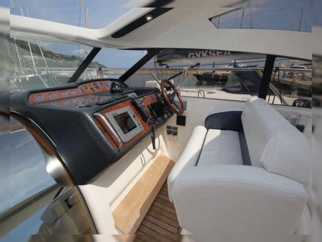 2006 Princess V48 for sale