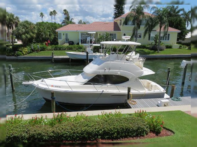 Buy 2006 Riviera Open Flybridge