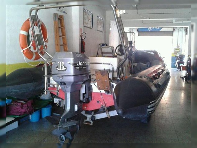 2000 Bombard Explorer til salg