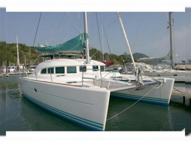 2002 Lagoon 380