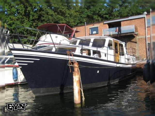 Malibu 24 Mxz Wakesetter