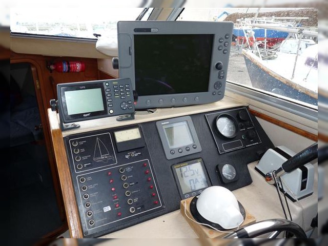 Buy 1989 Moody 33 Eclipse