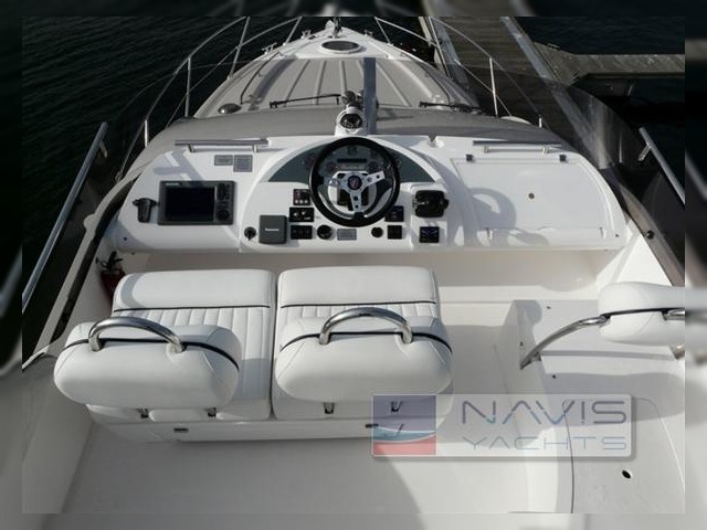 2004 Larson 330 προς πώληση