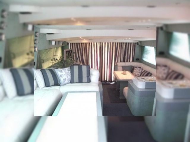 1991 Comar Clanship 55 Fly