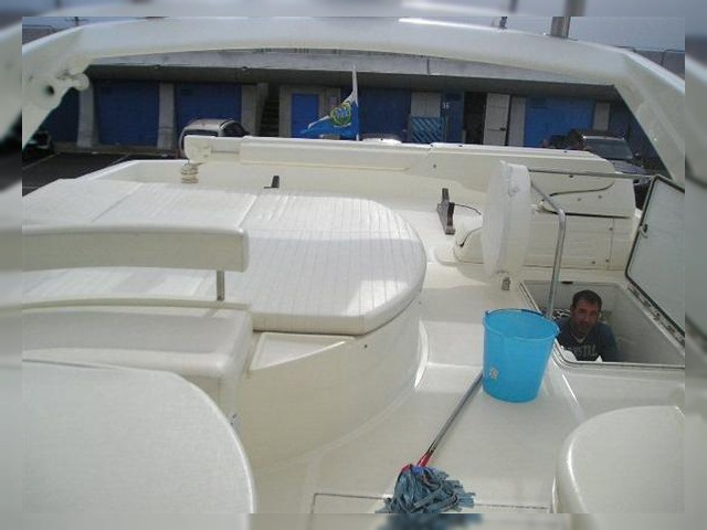 2004 Ferretti 730 à vendre