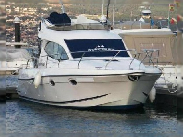Boston Whaler 28 Conquest
