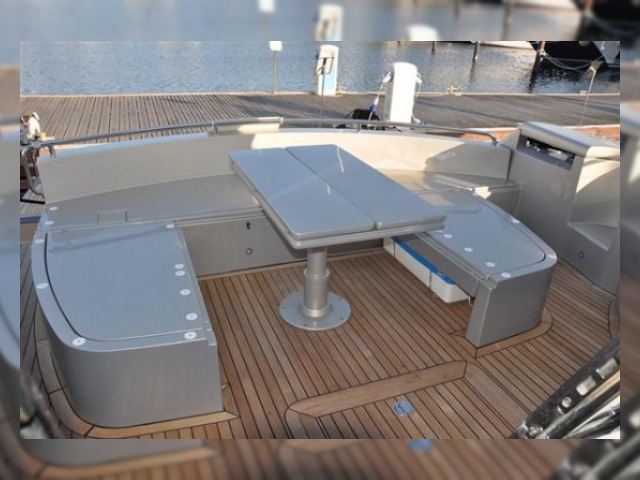 2005 Pershing 62 for sale