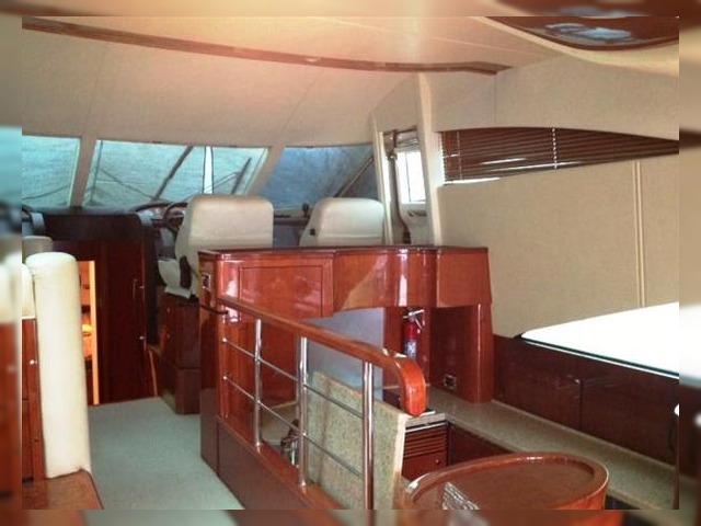 2004 Fairline Squadron 58