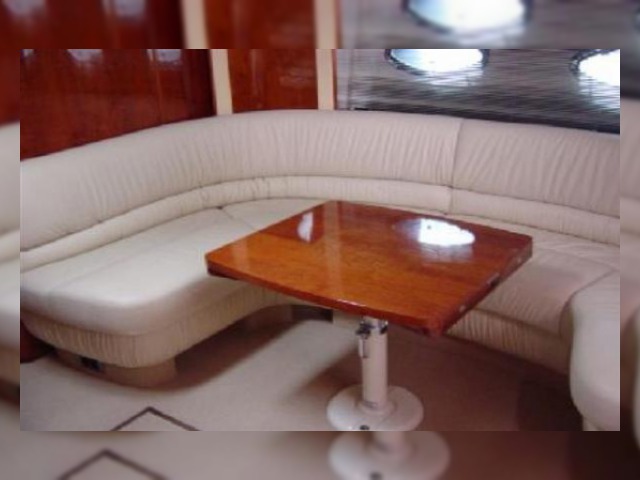 2006 Dominator 64 Fly