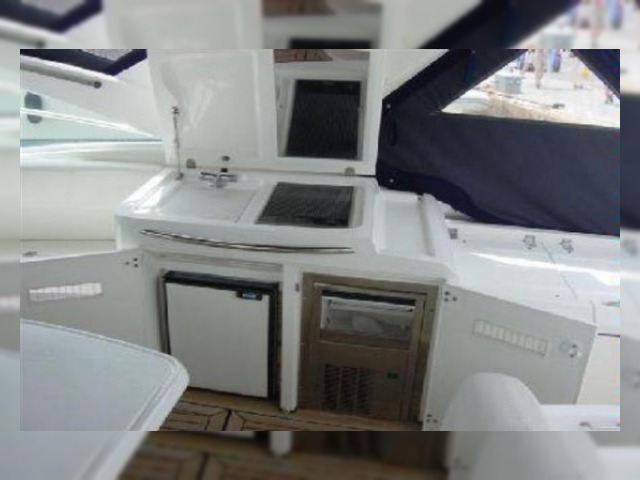 Comprar 2006 Dominator 64 Fly