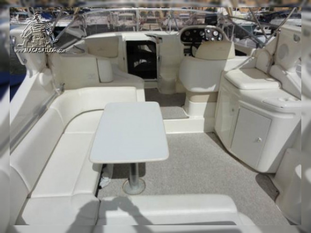 2004 Cranchi 30 for sale