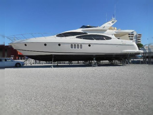 2002 Azimut 68 satın almak