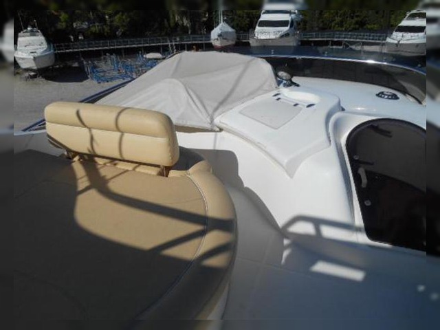 Satılık 2002 Azimut 68